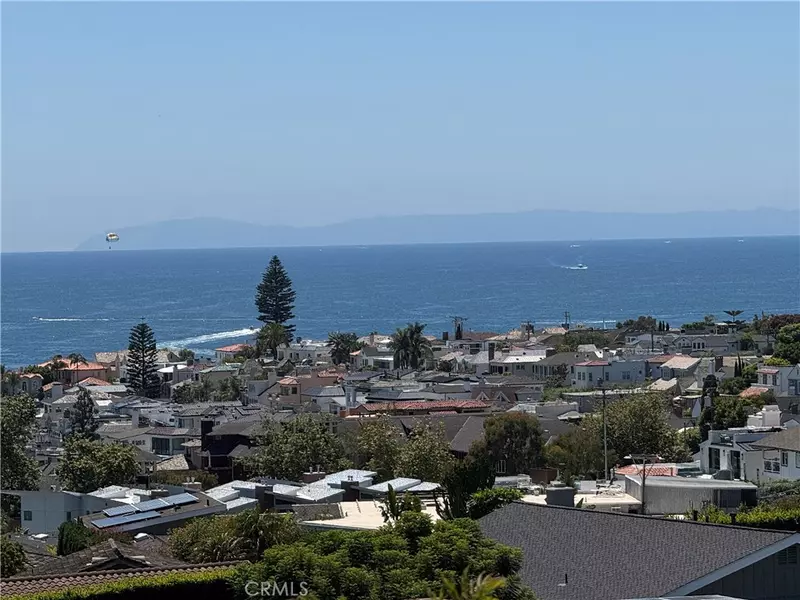 424 Mendoza TER, Corona Del Mar, CA 92625