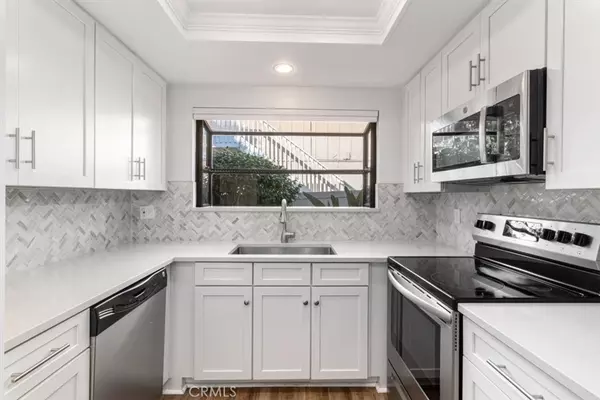 San Diego, CA 92109,1828 Diamond ST #3