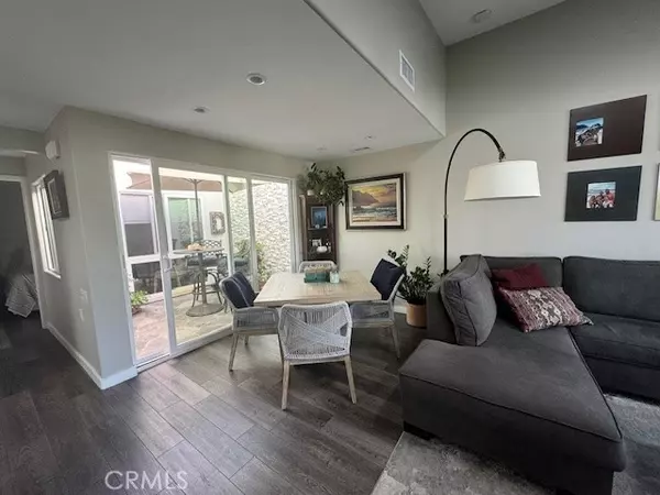 Laguna Woods, CA 92637,406 Avenida Castilla #B