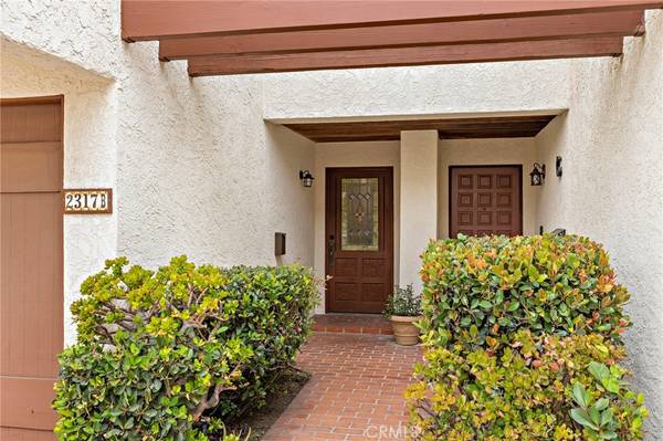 Redondo Beach, CA 90278,2317 Carnegie LN #B