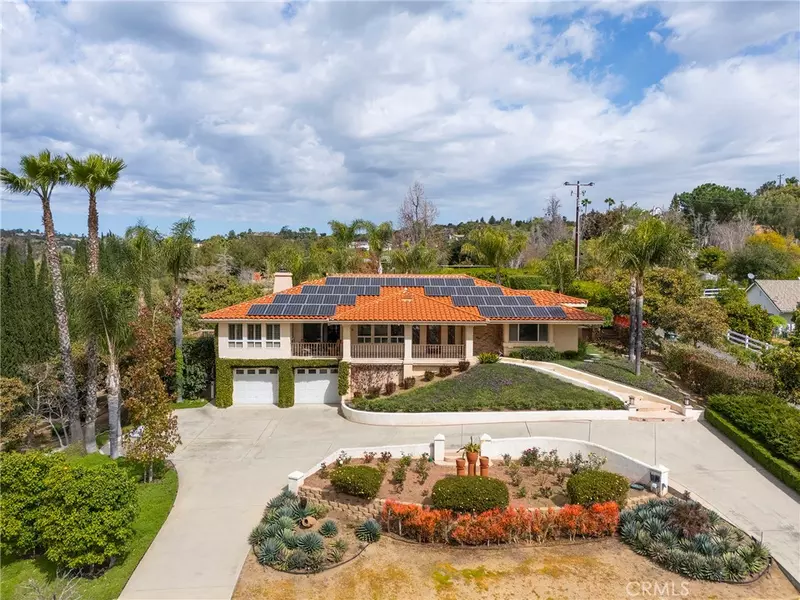 2740 Los Alisos DR, Fallbrook, CA 92028