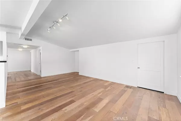 Costa Mesa, CA 92627,1929 Arnold AVE