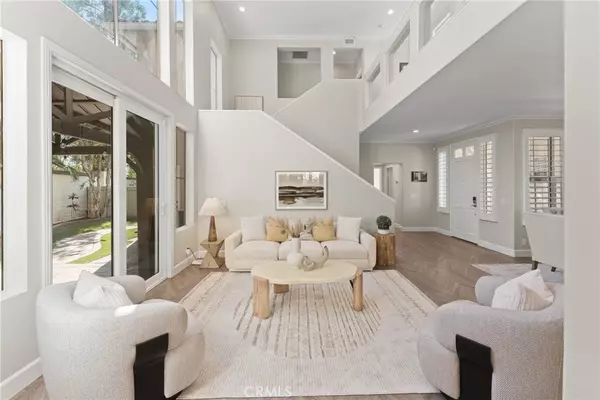 Tustin, CA 92782,12160 Lamb DR
