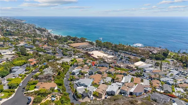 Laguna Beach, CA 92651,30802 Coast #D16