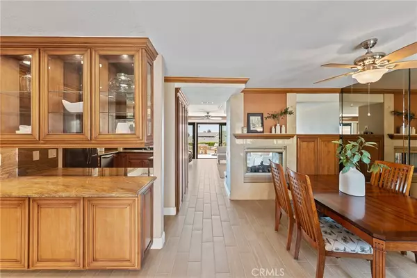 San Clemente, CA 92672,308 Avenida Adobe