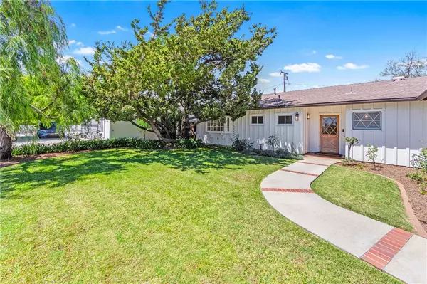 Tustin, CA 92780,1281 La Colina DR