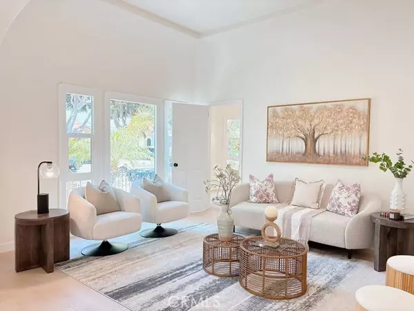 North Hollywood, CA 91606,6227 Willowcrest AVE