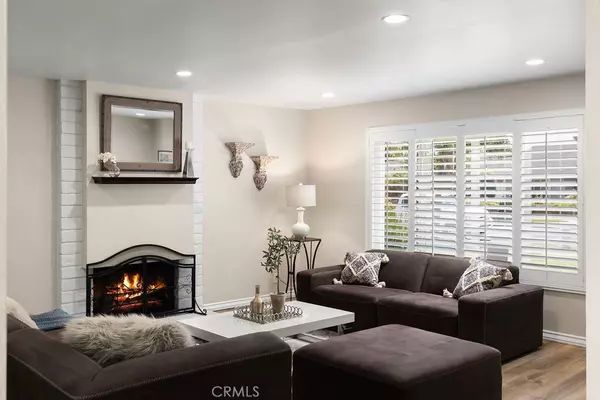 Santa Ana, CA 92705,2117 Catalina AVE