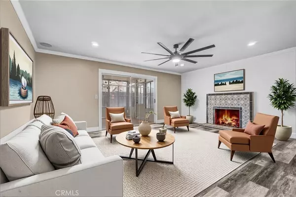 Huntington Beach, CA 92647,8321 Terry DR