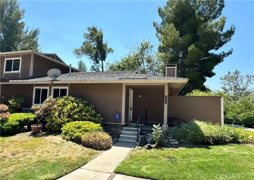 Agoura Hills, CA 91301,28862 Conejo View DR