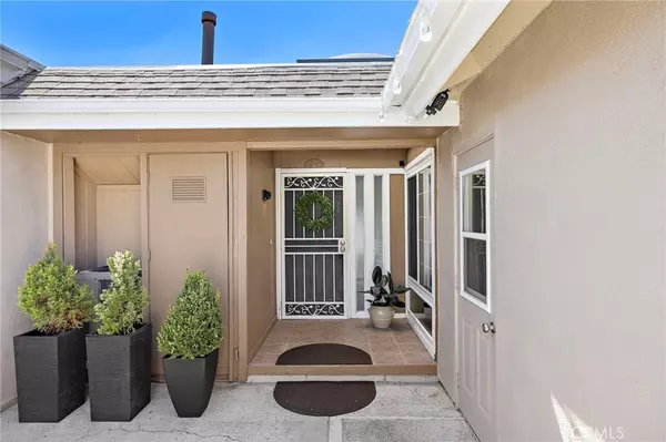 Laguna Hills, CA 92653,23371 Caminito Telmo #180