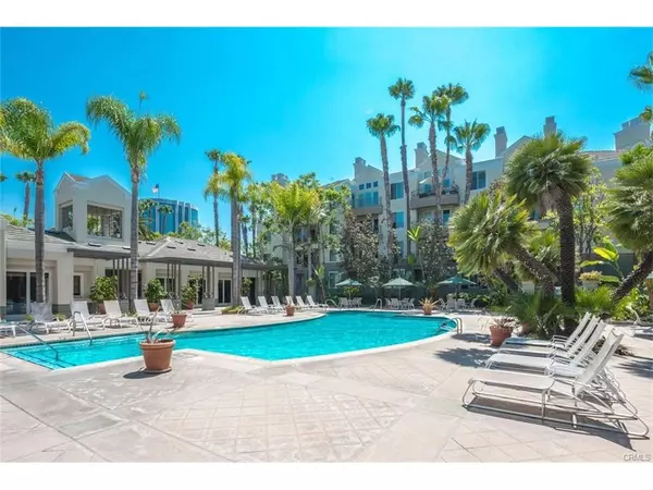 2243 Martin #107, Irvine, CA 92612