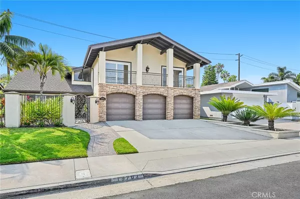 Huntington Beach, CA 92648,19702 Quiet Bay LN