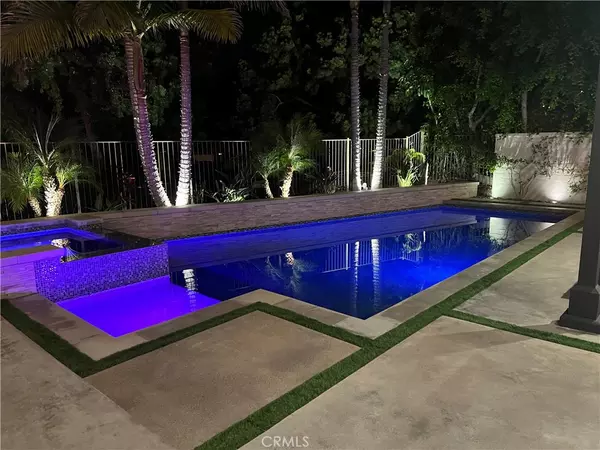 San Clemente, CA 92673,106 Plaza Via Sol