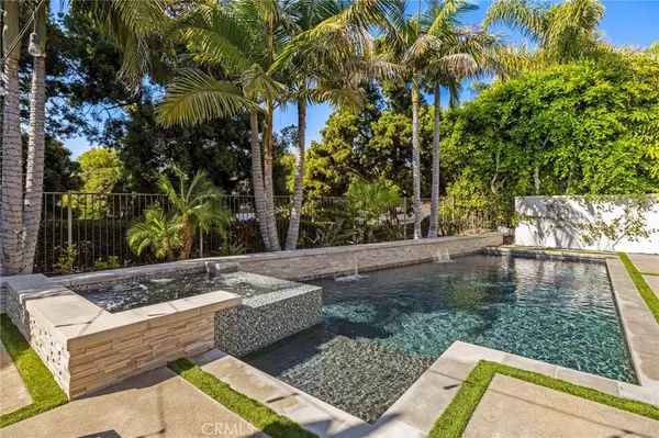 San Clemente, CA 92673,106 Plaza Via Sol