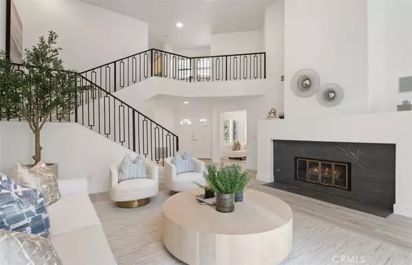 15 Alejo #61, Irvine, CA 92612