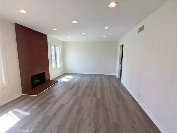 Orange, CA 92865,4062 N Santa Anita ST