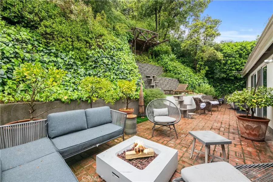 1793 N Beverly Glen BLVD, Los Angeles, CA 90077
