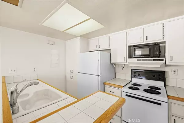 Mission Viejo, CA 92691,26171 Sanz #D