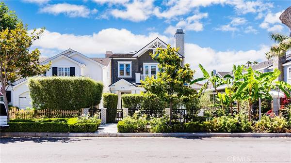 435 Fernleaf AVE #1, Corona Del Mar, CA 92625