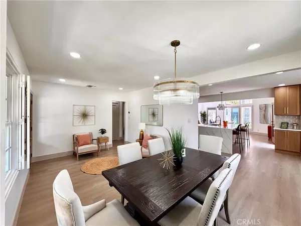 Long Beach, CA 90808,5423 E Walkerton ST