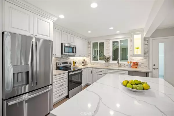 476 Calle Cadiz #A, Laguna Woods, CA 92637