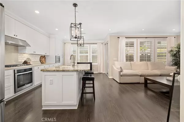 Irvine, CA 92620,85 Waterleaf