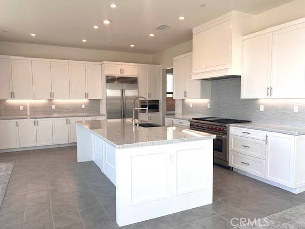 121 Drumbeat, Irvine, CA 92618