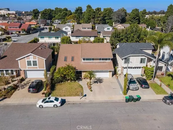 878 Prospect PL, Costa Mesa, CA 92626
