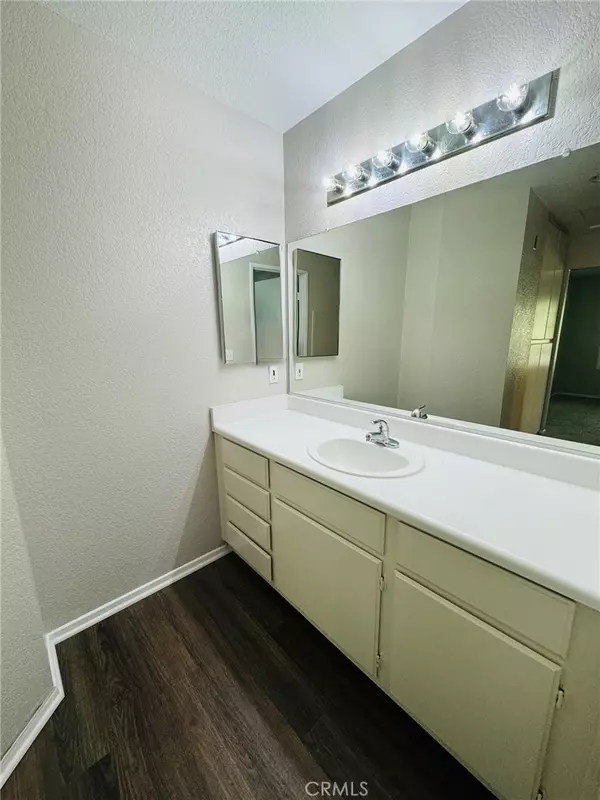 Tustin, CA 92782,2800 Keller DR #169