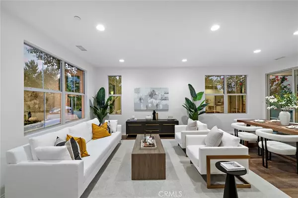 Irvine, CA 92620,111 Henson