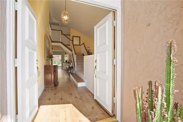 Mission Viejo, CA 92691,24211 Puerta De Luz