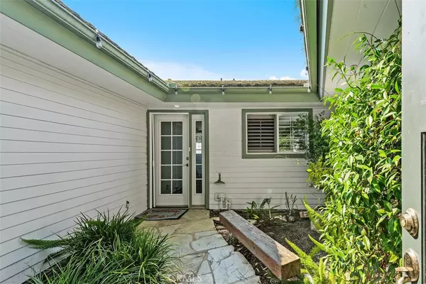 San Clemente, CA 92672,235 S La Esperanza