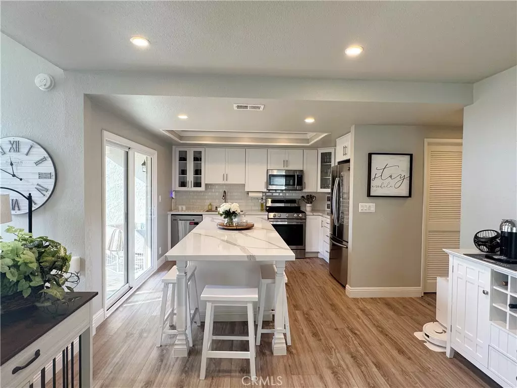 Mission Viejo, CA 92691,26615 Guadiana