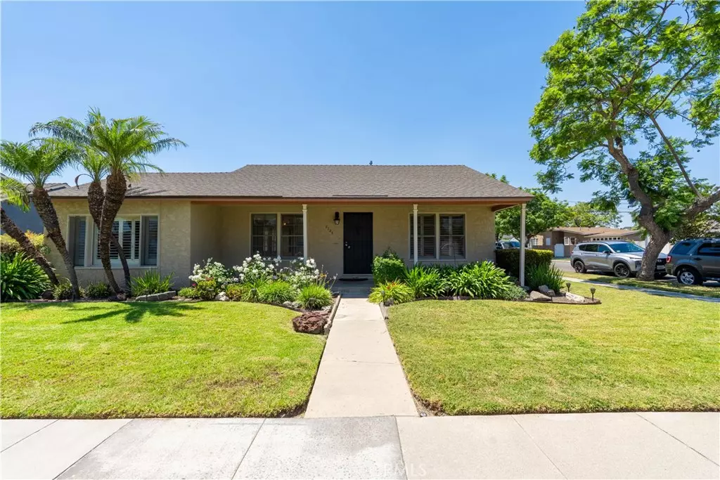 Long Beach, CA 90815,2125 Lomina AVE
