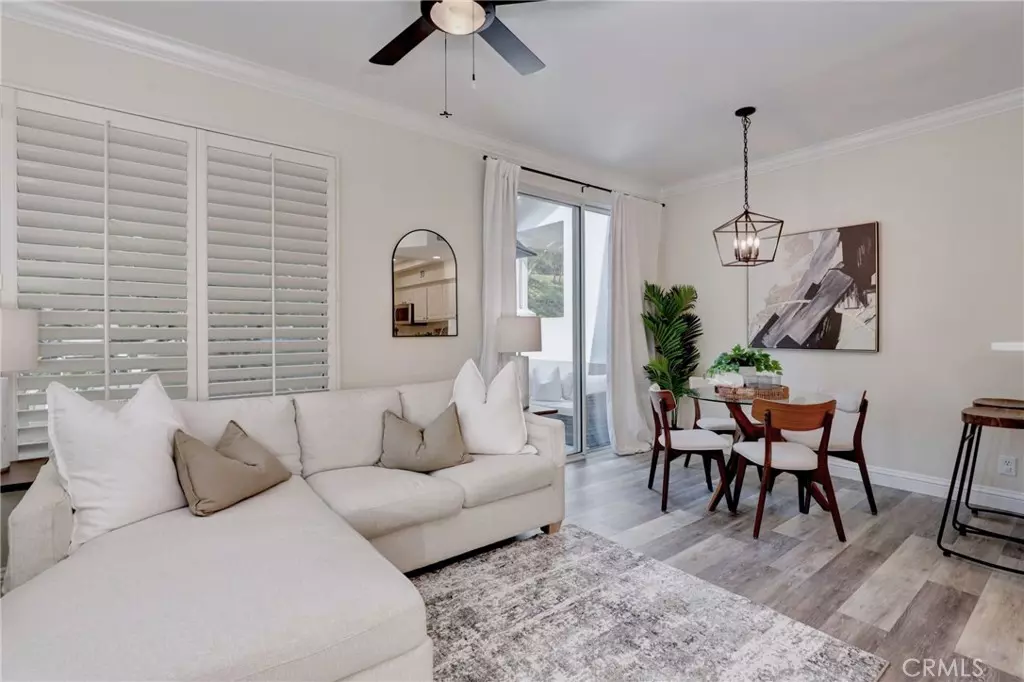 Aliso Viejo, CA 92656,101 Carlsbad LN