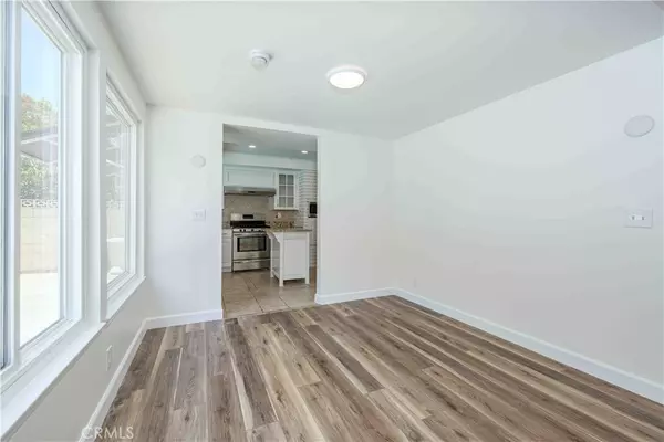 Irvine, CA 92604,5212 Chablis CIR