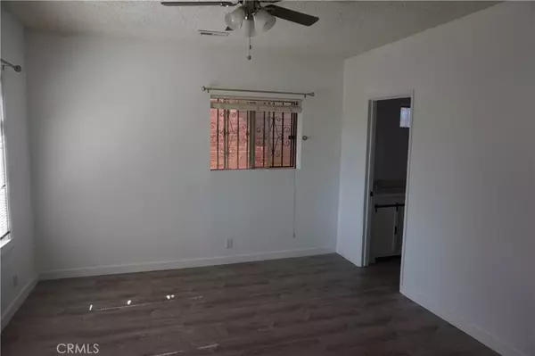 Long Beach, CA 90804,906 Dawson AVE