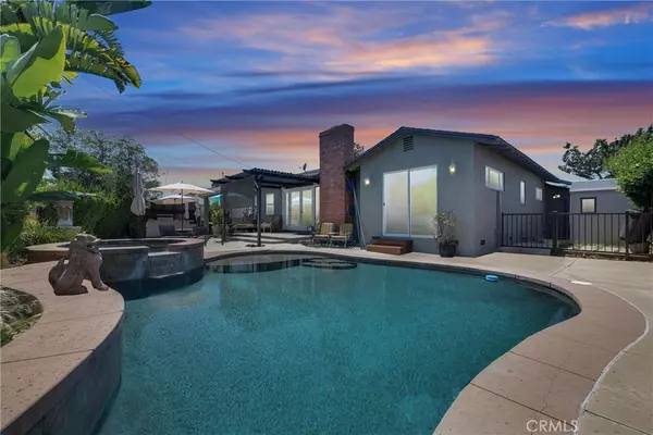 14742 Romanza PL, Tustin, CA 92780