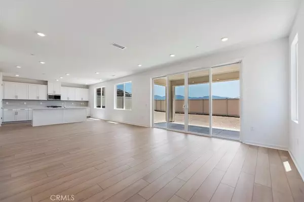 Canyon Country, CA 91350,18114 Azul WAY