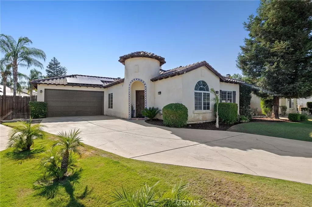 Bakersfield, CA 93314,322 Villa Elegante DR