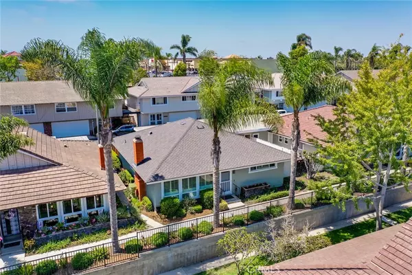 Huntington Beach, CA 92649,16952 Canyon Ln