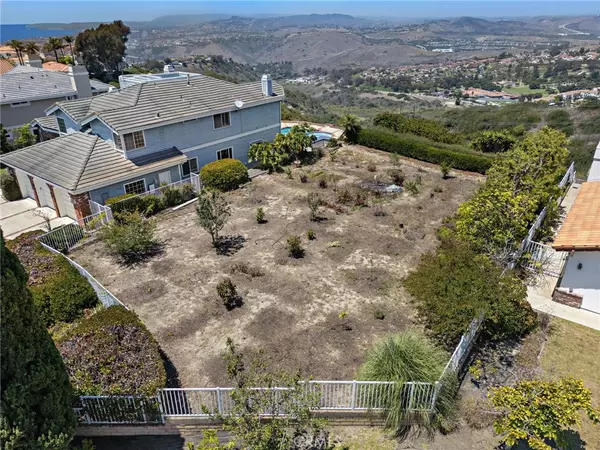 San Clemente, CA 92672,817 Calle Dulcinea
