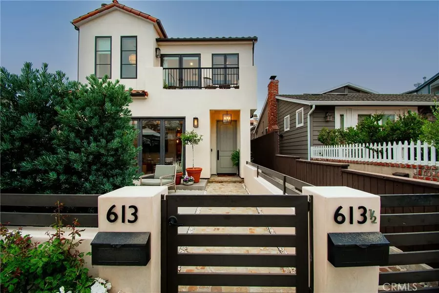 613 Larkspur AVE, Corona Del Mar, CA 92625
