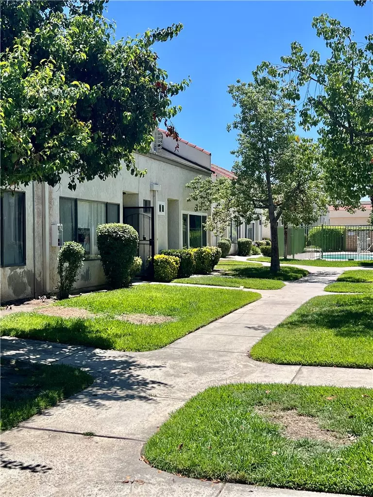 Hemet, CA 92543,1305 W Latham AVE #1305