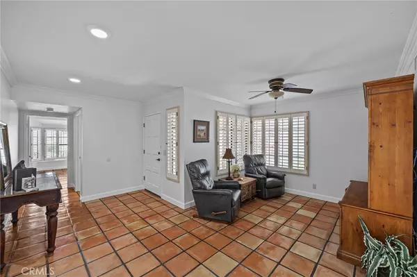 Mission Viejo, CA 92692,28406 Buena Vista