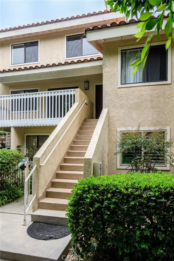 Huntington Beach, CA 92648,19132 Shoreline LN #8