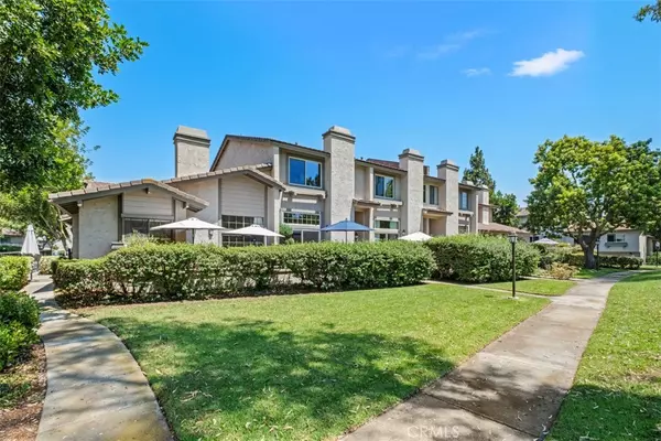 2 Sunup #42, Irvine, CA 92603