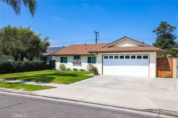 20071 Moontide CIR, Huntington Beach, CA 92646