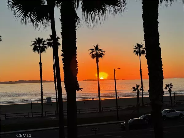 Huntington Beach, CA 92648,1516 Pacific Coast #304